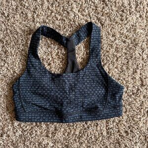 Lululemon Fast Lane Sports Bra Size 6 Blue and Black